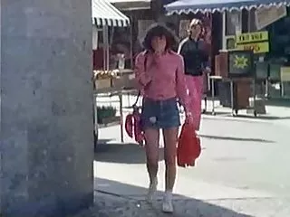 Online porno grandi giovani tette, danese colture in campo rosso