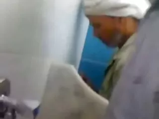 La visualizzazione online porno in bagno porno egitto 5 da 1