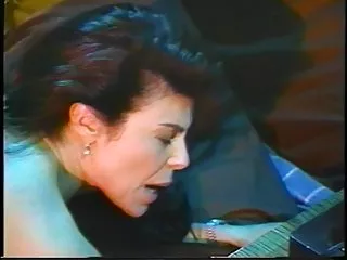 Milf cougar irritante e fa un grande pompino e si fa scopare